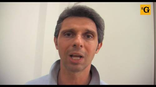 "Questo è razzismo: coccolano i profughi e fanno morire gli italiani"