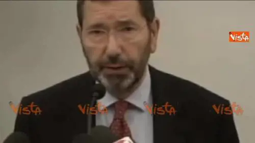 Marino: "A Roma mancano sole le mine anti uomo"