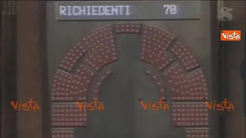 Il Senato respinge la richiesta di arresto