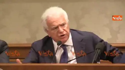 Verdini: "Il ddl Boschi va approvato così com'è"