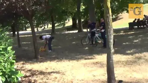 Milano, l'urlo dei residenti contro spaccio e immigrazione