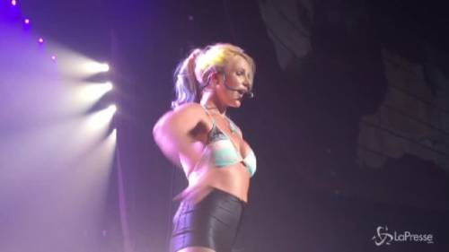 Britney Spears delusa dagli uomini: Possono succhiarmi l'alluce