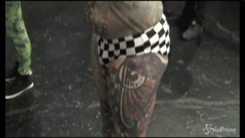 Tattoo Expo a Lima: ecco l'uomo più tatuato del mondo