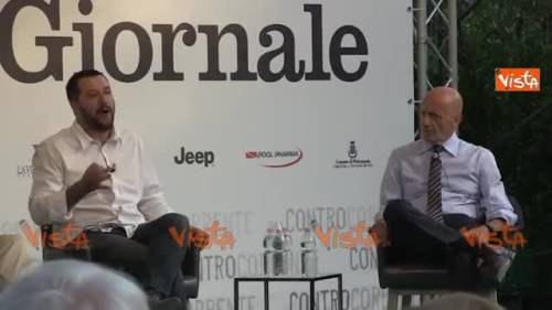 Salvini: "Renzi che proietta foto di Aylan è un verme"