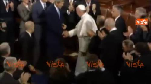 Il lungo applauso del Congresso Usa a papa Francesco