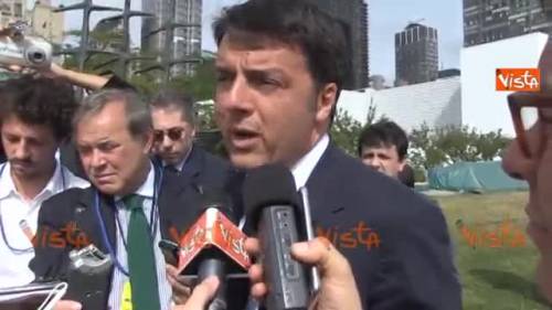 Renzi sfida la Ue: "Confermo l'abolizione della Tasi"