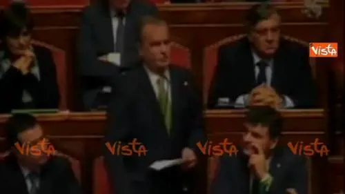 Emendamenti respinti, Calderoli protesta