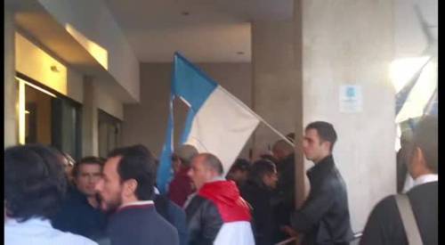 Blitz di Forza Nuova all'assemblea dei soci della Fondazione An