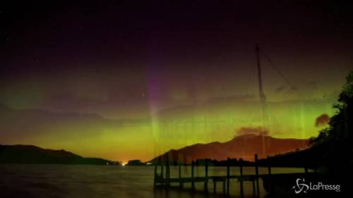 Il magnifico spettacolo dell'Aurora boreale: foto così belle da sembrare un'opera d'arte
