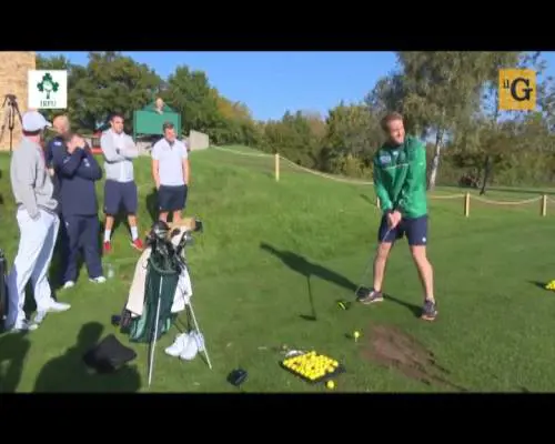 Se un rugbista gioca a golf la papera è assicurata