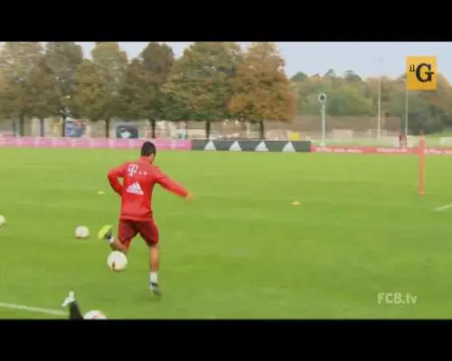 Tifosi del Bayern Monaco esaltati dalla magia di Thiago Alcantara