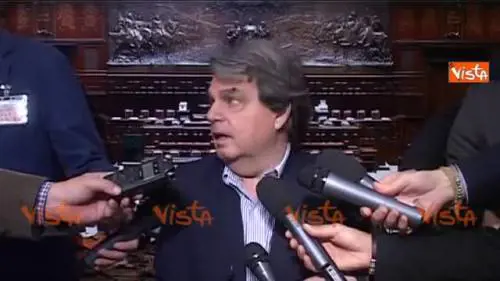 Brunetta: "Tragica farsa"