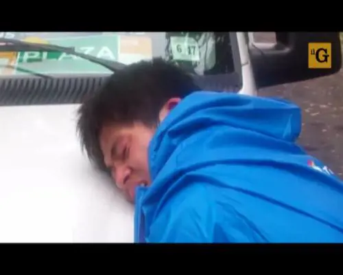 Maratona di New York. Kawauchi si accascia su un'auto