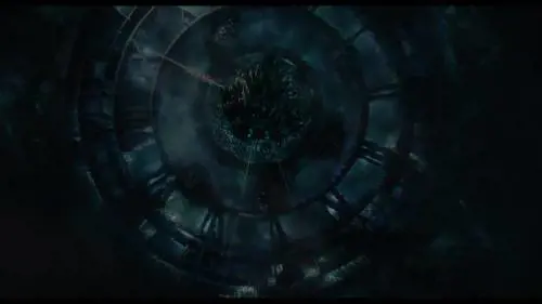 Alice Attraverso lo Specchio, il teaser trailer