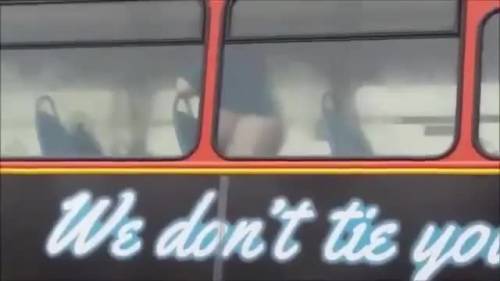 Conducente si masturba sull'autobus
