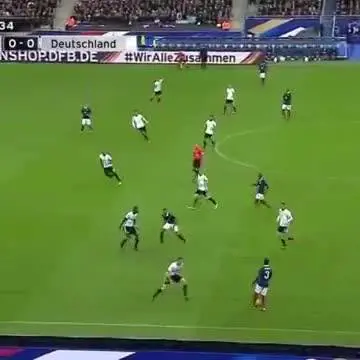 Stade de France: il momento dell'esplosione