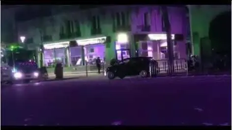 Lo scontro a fuoco tra polizia e terroristi
