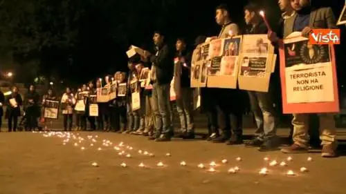 Roma, fiaccolata musulmani contro il terrorismo 