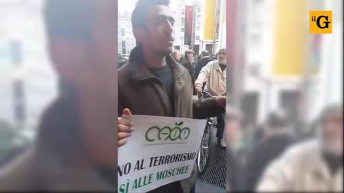 Islamici in piazza a Milano