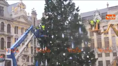L'allerta non ferma i preparativi per Natale