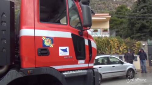 Palermo, masso cade su villetta: morta un'anziana