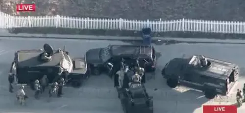 Il blitz della polizia a San Bernardino