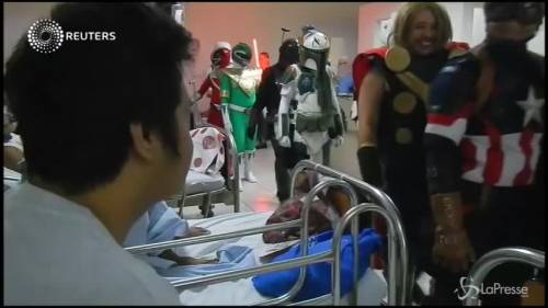 Star Wars visita un ospedale in Mali