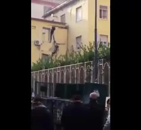 Crollo alla facoltà di Veterinaria