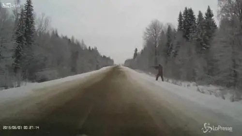 Attenzione sulle strade innevate: il pericolo non è la neve 