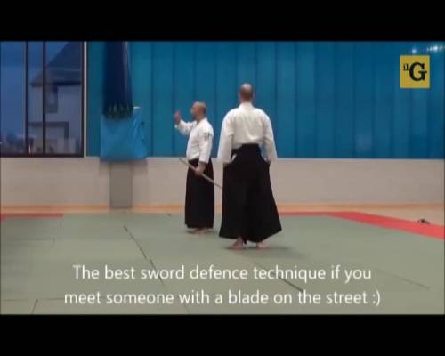 La miglior tecnica di difesa contro la spada