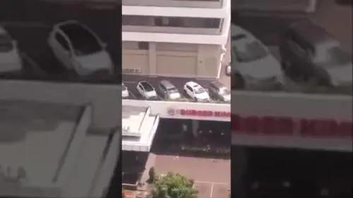 Sparatoria in centro a Giacarta