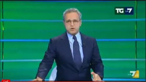 Mentana, ancora problemi in diretta: non riesce a finire i titoli