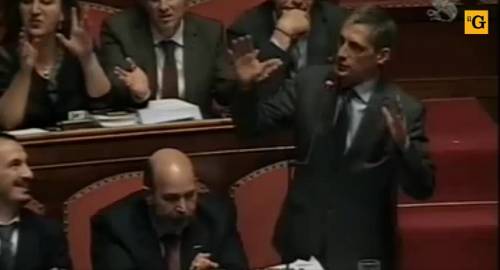 Il grillino Airola stecca il congiuntivo in Senato