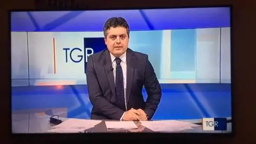 "Il servizio non va. Diciamo le tabelline?"