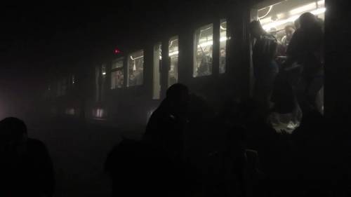 Attacchi a Bruxelles, la metropolitana evacuata