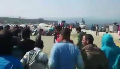 Due siriani si danno fuoco a Idomeni