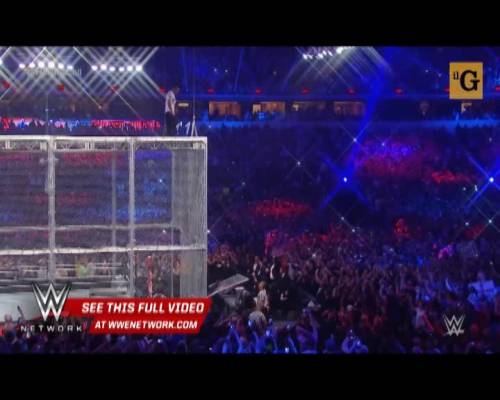 Wrestling. Shane McMahon e The Undertaker si scontrano nella gabbia