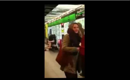 Sesso in metro a Barcellona: video diventa virale