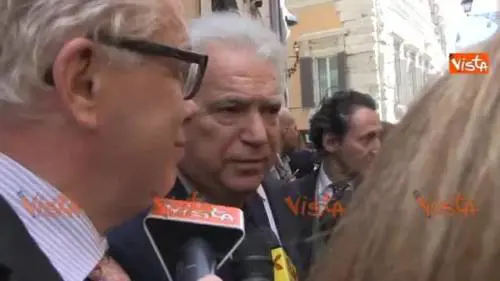 Verdini: "Col Pd stiamo cercando un metodo per andare avanti in Parlamento"