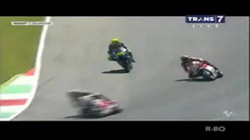 Gp d'Italia, il motore va in fumo: Valentino Rossi