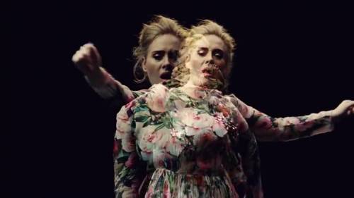Adele nel video di "Send My Love (To Your New Lover)"