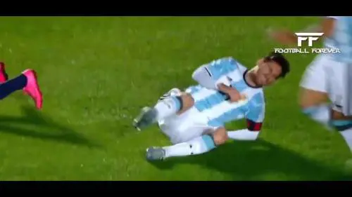 Grave infortunio per Messi