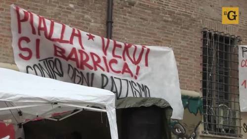 Bologna, piazza Verdi negata a Salvini in mano ai centri sociali