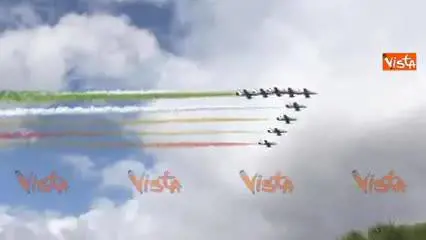 Frecce tricolori all'Altare della Patria