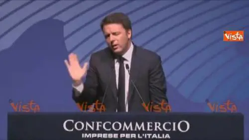 Renzi: "Fischi? Ho arbitrato in Garfagnana"