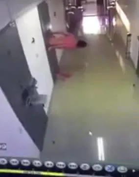 Detenuto scappa dal carcere passando dalle sbarre
