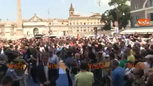 In migliaia per salutare il gigante buono Bud Spencer