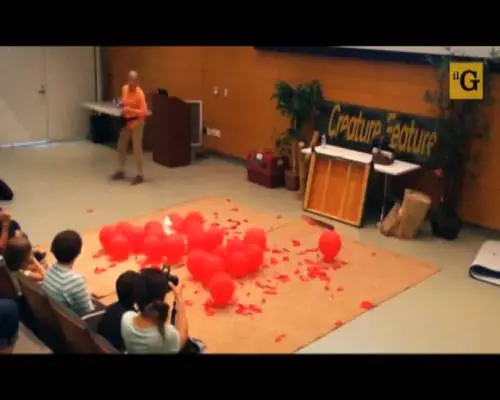 Nuovo record canino nello scoppio dei palloncini 