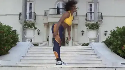 Serena Williams maestra di twerking