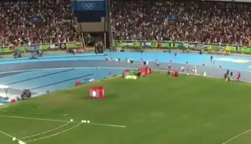 La gara di Bolt nei 200